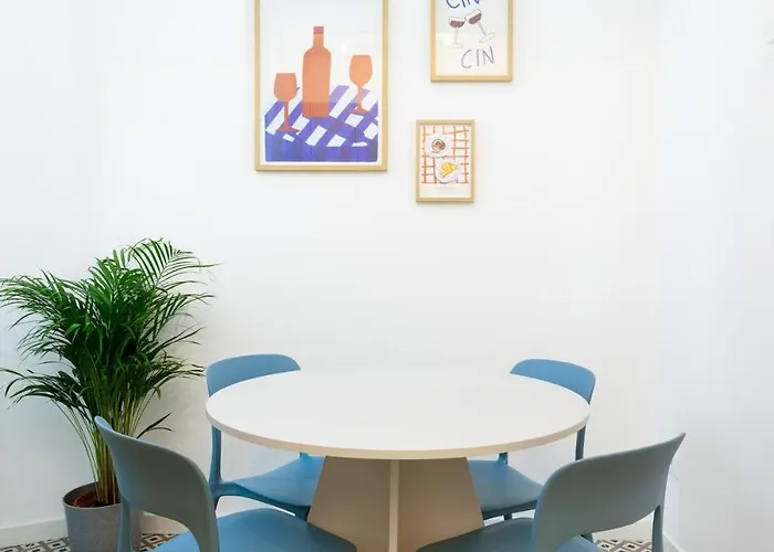 Apartment Charming Apartment-new-center